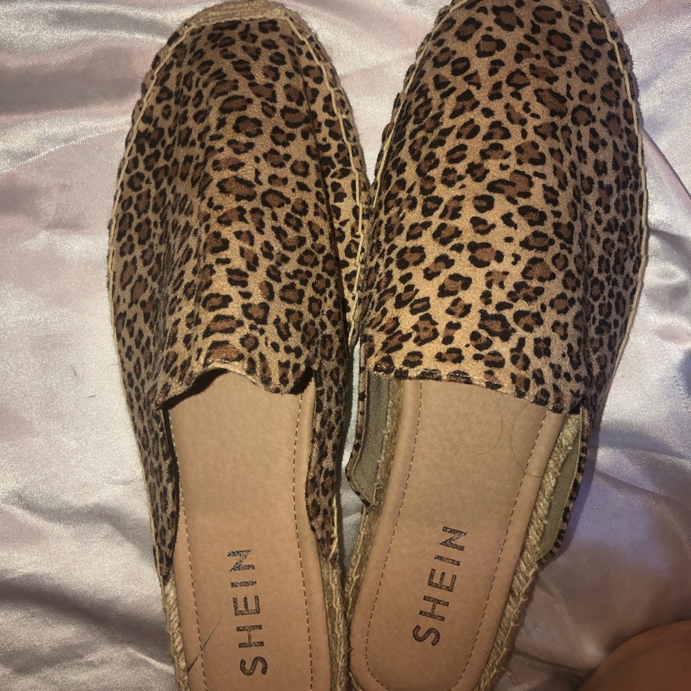 Leopard print mules SHEIN